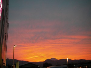 夕焼け富士のシルエット